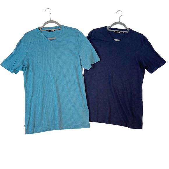 LOT Travis Mathew V Neck T-Shirt Men M Blue Pima Cotton Lightweight Short Sleeve - Picture 1 of 9